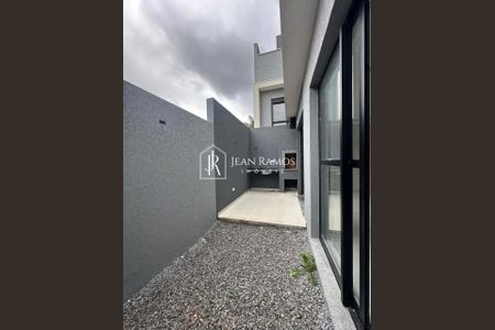 44_photo/94dcfb39df.aafc750051720c32-ATLAS-e1d31257-1e4d-46d6-a73b-ba6c11be679b.jpg de casa à venda com 3 quartos, 179m² em Xaxim, Curitiba