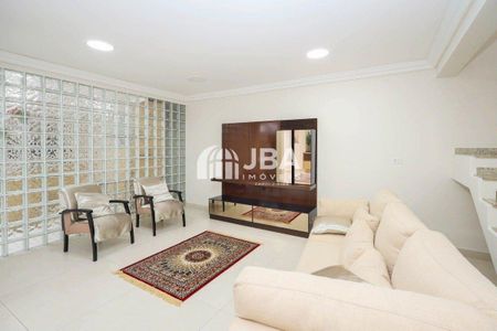 15_photo/94dcfb39e3.f5994e8b2021a887-ATLAS-66fa2f66-08dc-488d-a19e-3ffe34adfe89.jpg de casa à venda com 0 quarto, 301m² em Boqueirão, Curitiba