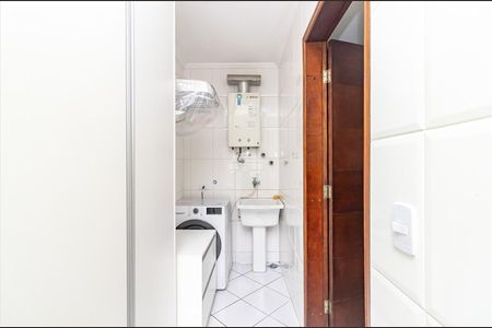 6_photo/94dcfb39f1.d4951b7c2b2cb69f-ATLAS-d9db9093-8807-470d-b9ea-a5703a0ffbe6.jpg de casa à venda com 3 quartos, 145m² em Boqueirão, Curitiba