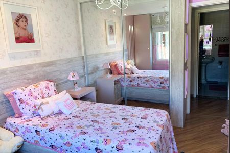 24_photo/94dcfb3a59.0b23cdb12d6957f7-ATLAS-eea64920-af98-46e4-b2f5-803a2e1a8a8c.jpg de casa à venda com 3 quartos, 220m² em Boqueirão, Curitiba