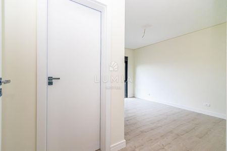 8_photo/94dcfb3a69.cf401a4edf03aab9-ATLAS-463e6cae-e042-4af7-9236-fe81e49d277f.jpg de casa à venda com 3 quartos, 255m² em Boqueirão, Curitiba