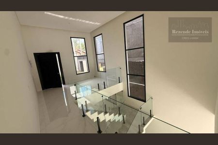 4_photo/94dcfb3a69.f30e432a3a93f0e7-ATLAS-0722d046-49a9-45bb-a3c8-ec22ae2d9aff.jpg de casa à venda com 3 quartos, 256m² em Boqueirão, Curitiba