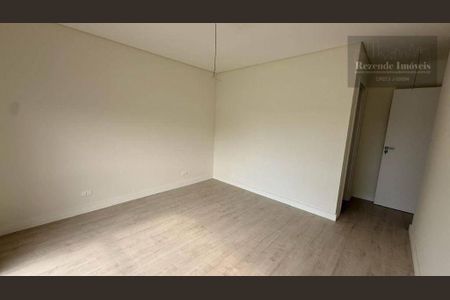 10_photo/94dcfb3a69.f30e432a3a93f0e7-ATLAS-c10a89cf-d86a-42a9-aa8d-a06cc4398c16.jpg de casa à venda com 3 quartos, 256m² em Boqueirão, Curitiba