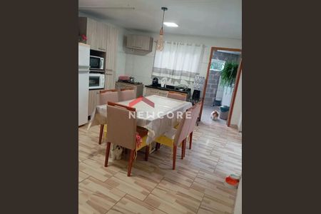 2_photo/94dcfb3a95.512645a12d73d5d9-ATLAS-bb30cdec-fba2-4e27-b7e9-6ba69725aef0.jpg de casa à venda com 3 quartos, 160m² em Boqueirão, Curitiba