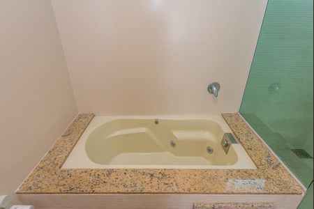 2_photo/94dcfb3ab3.183cecbb511cf629-ATLAS-1771959e-e21e-4d3c-a3eb-14f35435713e.jpg de casa à venda com 3 quartos, 160m² em Hauer, Curitiba