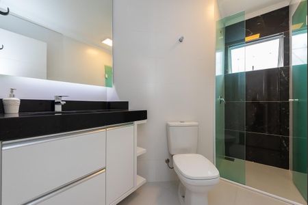 5_photo/94dcfb3ab3.183cecbb511cf629-ATLAS-24416276-4cf4-4619-bd1d-bd91aca19377.jpg de casa à venda com 3 quartos, 160m² em Hauer, Curitiba