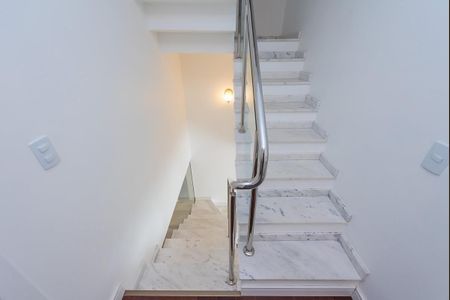 7_photo/94dcfb3ab3.183cecbb511cf629-ATLAS-56a3c251-ef00-41f9-9d31-e7b0c03230e3.jpg de casa à venda com 3 quartos, 160m² em Hauer, Curitiba