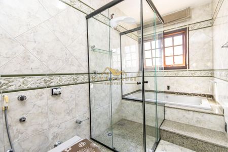 10_photo/94dcfb3b1f.bb43c42e99f1fbec-ATLAS-2bf86fbe-973d-4b7f-820e-1fcf0237d97d.jpg de casa à venda com 5 quartos, 529m² em Boqueirão, Curitiba