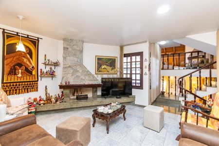 7_photo/94dcfb3b1f.bb43c42e99f1fbec-ATLAS-ec91e135-aa30-43fc-a879-2e5226e5049e.jpg de casa à venda com 5 quartos, 529m² em Boqueirão, Curitiba