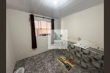 9_photo/94dcfb3b8b.c93c42c5a713747d-ATLAS-d9a0e1ab-cf22-4baa-876c-3b9fb4425252.jpg de casa à venda com 3 quartos, 120m² em Boqueirão, Curitiba