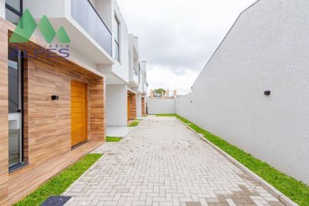 8_photo/94dcfb3b97.a71f5bd965dd441d-ATLAS-0e18f1e1-4c67-4dff-b437-de06f0df2018.jpg de casa à venda com 3 quartos, 123m² em Boqueirão, Curitiba