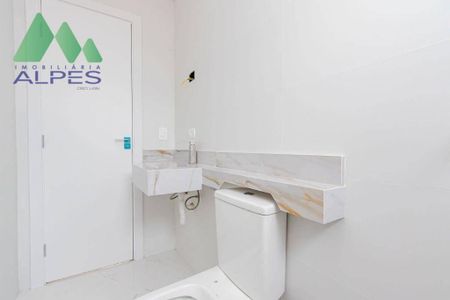 3_photo/94dcfb3b97.a71f5bd965dd441d-ATLAS-98c77ab3-9220-40b4-b429-8a0fa8b39b7f.jpg de casa à venda com 3 quartos, 123m² em Boqueirão, Curitiba