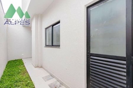 2_photo/94dcfb3b97.ceb390c839ddf4dd-ATLAS-0833ae0c-130d-48a8-89d6-5100a08c88fd.jpg de casa à venda com 3 quartos, 129m² em Boqueirão, Curitiba