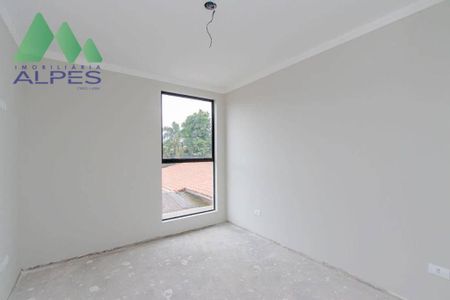 6_photo/94dcfb3b97.ceb390c839ddf4dd-ATLAS-181d27e9-88e5-4c46-8736-225887c4bbaa.jpg de casa à venda com 3 quartos, 129m² em Boqueirão, Curitiba