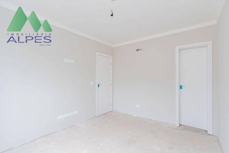 43_photo/94dcfb3b97.ceb390c839ddf4dd-ATLAS-c0982a36-810e-4fdf-a726-385202fcdb08.jpg de casa à venda com 3 quartos, 129m² em Boqueirão, Curitiba