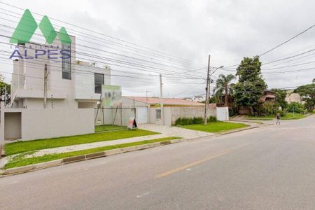 10_photo/94dcfb3b97.ceb390c839ddf4dd-ATLAS-dff9f9dd-5f0e-4291-a0c5-975d76b0c6e8.jpg de casa à venda com 3 quartos, 129m² em Boqueirão, Curitiba