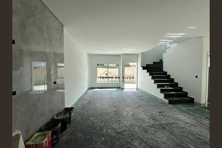 12_photo/94dcfb3c67.b6ae20c1de3d7e57-ATLAS-1cd19022-26bc-424c-b541-a2b4aa986b87.jpg de casa à venda com 3 quartos, 110m² em Boqueirão, Curitiba