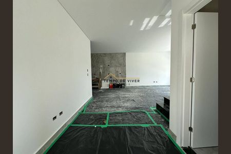 5_photo/94dcfb3c67.b6ae20c1de3d7e57-ATLAS-b33508d2-e363-46df-9026-5ff055f8ba0d.jpg de casa à venda com 3 quartos, 110m² em Boqueirão, Curitiba