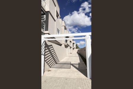 10_photo/94dcfb3c67.fb6490ccd3cbfee6-ATLAS-b653707e-9443-4efa-bbd0-d0c612479967.jpg de casa à venda com 3 quartos, 125m² em Boqueirão, Curitiba