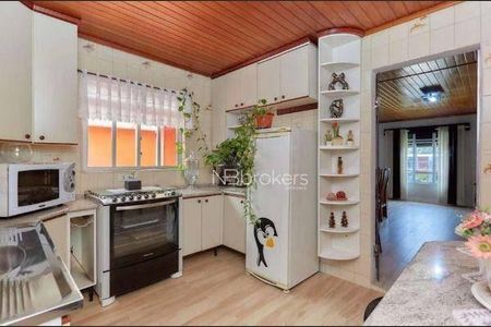 17_photo/94dcfb3c99.2749c335dcf68cb8-ATLAS-8b111d90-92a3-45b7-9d86-04dab60dd3b1.jpg de casa à venda com 4 quartos, 215m² em Boqueirão, Curitiba