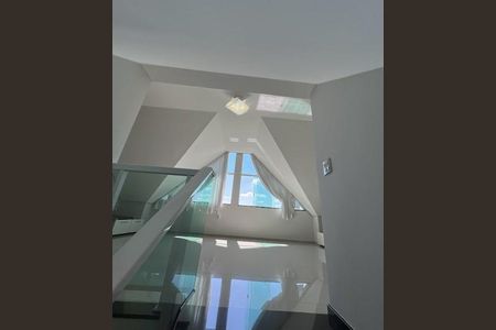 8_photo/94dcfb3ca7.abffad76cdbbcace-ATLAS-30f18479-e496-4bdf-9f01-5cb4d5a3beef.jpg de casa para alugar com 0 quarto, 130m² em Boqueirão, Curitiba