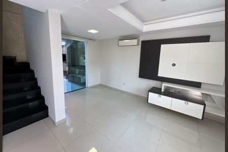 5_photo/94dcfb3ca7.abffad76cdbbcace-ATLAS-e68efd72-a6d5-444e-943c-c3adae756824.jpg de casa para alugar com 0 quarto, 130m² em Boqueirão, Curitiba