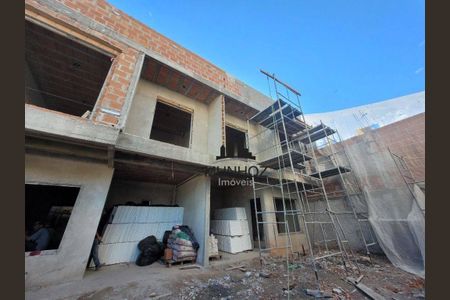 17_photo/94dcfb3d07.1ff38bcb46e87189-ATLAS-039d7ec3-403f-43a4-86be-73ad88aa6f76.jpg de casa à venda com 3 quartos, 112m² em Boqueirão, Curitiba