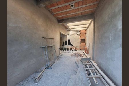 20_photo/94dcfb3d07.1ff38bcb46e87189-ATLAS-3cf17524-69d7-47bf-95a7-ea4a608bc7f3.jpg de casa à venda com 3 quartos, 112m² em Boqueirão, Curitiba