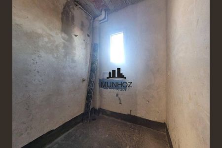 37_photo/94dcfb3d07.1ff38bcb46e87189-ATLAS-51ddf5ac-cae9-4ffc-875e-41829e532e49.jpg de casa à venda com 3 quartos, 112m² em Boqueirão, Curitiba