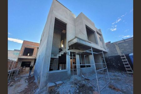 16_photo/94dcfb3d07.1ff38bcb46e87189-ATLAS-c153a6da-75c8-4302-8bf0-7e728c167790.jpg de casa à venda com 3 quartos, 112m² em Boqueirão, Curitiba