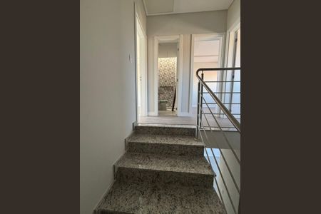 12_photo/94dcfb3d4f.5b63f18bcccc212e-ATLAS-641afbea-d312-48df-9bf4-64df53deace5.jpg de casa à venda com 3 quartos, 106m² em Boqueirão, Curitiba