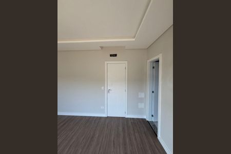 8_photo/94dcfb3d4f.5b63f18bcccc212e-ATLAS-eca8999c-039d-4d17-b7fd-6fb182842a82.jpg de casa à venda com 3 quartos, 110m² em Boqueirão, Curitiba