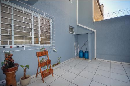 8_photo/94dcfb3d7f.b276584ed59dde60-ATLAS-2b2c84f3-8e88-41d7-a1b5-cd80226d9598.jpg de casa à venda com 4 quartos, 166m² em Xaxim, Curitiba