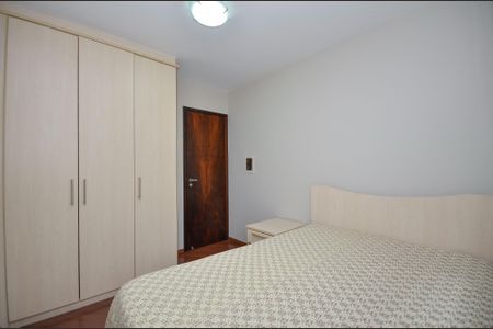 32_photo/94dcfb3d7f.b276584ed59dde60-ATLAS-3aa0cf9c-e808-4bbf-ac8e-6f4f72af9e0e.jpg de casa à venda com 4 quartos, 166m² em Xaxim, Curitiba