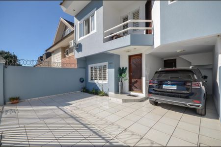 2_photo/94dcfb3d7f.b276584ed59dde60-ATLAS-43af2b73-a093-4f25-ac70-8a904c24671c.jpg de casa à venda com 4 quartos, 166m² em Xaxim, Curitiba