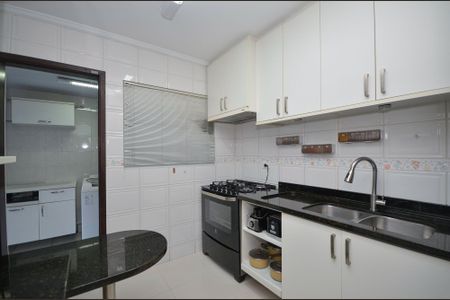 15_photo/94dcfb3d7f.b276584ed59dde60-ATLAS-5a54f603-7baa-4ecd-8056-4071b8369aa5.jpg de casa à venda com 4 quartos, 166m² em Xaxim, Curitiba