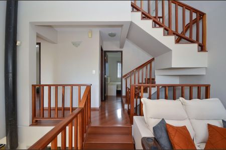 9_photo/94dcfb3d7f.b276584ed59dde60-ATLAS-9d50bed7-5e53-44b1-ada0-6d8f97963f8a.jpg de casa à venda com 4 quartos, 166m² em Xaxim, Curitiba