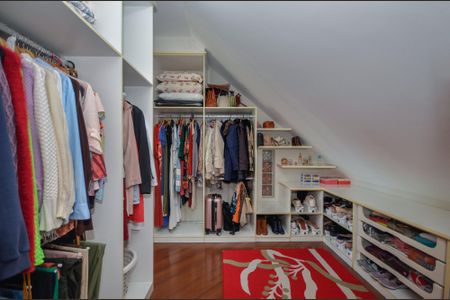 5_photo/94dcfb3d7f.b276584ed59dde60-ATLAS-aa7be19c-9cf5-4ee4-982b-3f15c278c772.jpg de casa à venda com 4 quartos, 166m² em Xaxim, Curitiba