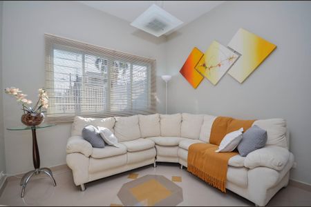 10_photo/94dcfb3d7f.b276584ed59dde60-ATLAS-fea5fe2b-4a2c-42ea-a3e6-4f8d1c1ddb2f.jpg de casa à venda com 4 quartos, 166m² em Xaxim, Curitiba