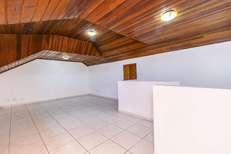 9_photo/94dcfb3d89.e8818d4a5c5dde9d-ATLAS-6f19ee3d-bb01-4b92-b685-74c0e56e7ad8.jpg de casa para alugar com 3 quartos, 143m² em Xaxim, Curitiba