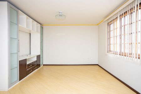 3_photo/94dcfb3d97.1fb0b71ab46b22f7-ATLAS-ae8582e5-b2d5-40ae-83a3-4d54753d27a6.jpg de casa à venda com 3 quartos, 154m² em Xaxim, Curitiba