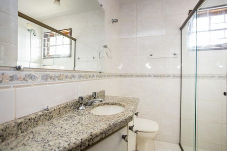 13_photo/94dcfb3d97.1fb0b71ab46b22f7-ATLAS-c15ba11f-4ef9-4ddb-820e-9929d75a5d9a.jpg de casa à venda com 3 quartos, 154m² em Xaxim, Curitiba