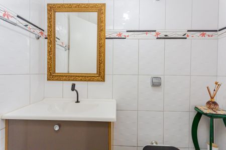 13_photo/94dcfb3e19.94eccd8fc9add72f-ATLAS-0ec6aaa1-c1bd-4673-84bb-f39e25dac6fa.jpg de casa à venda com 4 quartos, 350m² em Xaxim, Curitiba