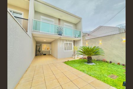 6_photo/94dcfb3ed5.04f4efb4ec0e2ec3-ATLAS-24451d89-d2a3-4261-a0aa-78e1c443543b.jpg de casa à venda com 0 quarto, 173m² em Xaxim, Curitiba