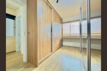 29_photo/94dcfb3ed5.04f4efb4ec0e2ec3-ATLAS-5d99dab4-a7f6-4e26-adb7-2627bb52cdde.jpg de casa à venda com 0 quarto, 173m² em Xaxim, Curitiba