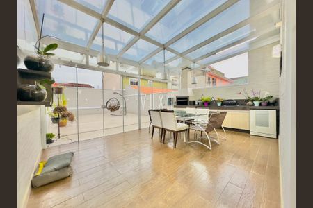 1_photo/94dcfb3ed5.04f4efb4ec0e2ec3-ATLAS-7643d10c-2b6c-4f97-8261-e68b4477400d.jpg de casa à venda com 0 quarto, 173m² em Xaxim, Curitiba