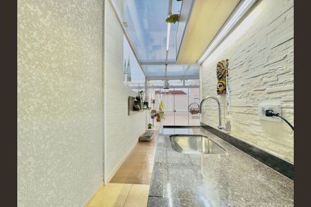 2_photo/94dcfb3ed5.04f4efb4ec0e2ec3-ATLAS-7a4be9fa-5765-4ed1-955e-3a8f7dd54e8f.jpg de casa à venda com 0 quarto, 173m² em Xaxim, Curitiba