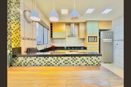 15_photo/94dcfb3ed5.04f4efb4ec0e2ec3-ATLAS-903d9ba1-7b0d-4384-b55e-858ff8f72770.jpg de casa à venda com 0 quarto, 173m² em Xaxim, Curitiba