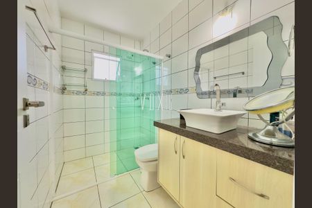 2_photo/94dcfb3ed5.04f4efb4ec0e2ec3-ATLAS-a76fde3b-0301-4f9f-ac95-3b5638a97659.jpg de casa à venda com 0 quarto, 173m² em Xaxim, Curitiba