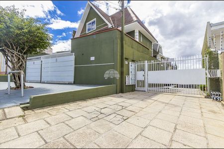 35_photo/94dcfb3ed7.4113220ef82e6e7d-ATLAS-dca7c7c0-511d-4d11-97b9-ece1a9cff29d.jpg de casa à venda com 3 quartos, 115m² em Xaxim, Curitiba